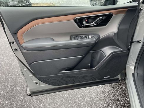 Certified 2026 Subaru Forester Sport w/ Sport Package image 15