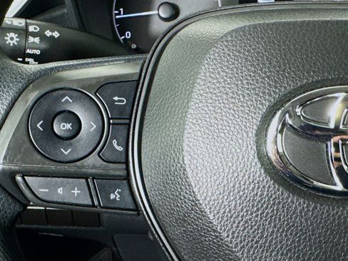 Used 2023 Toyota Corolla LE image 13