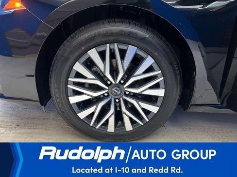 Used 2024 Nissan Altima 2.5 SV image 25