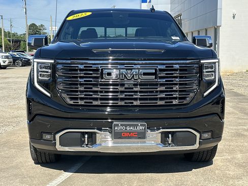 Certified 2025 GMC Sierra 1500 Denali Ultimate AWD/4WD image 2