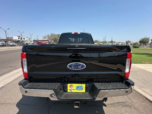 Used 2017 Ford F450 Lariat w/ Lariat Ultimate Package AWD/4WD image 4