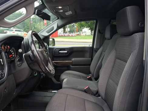 Used 2021 Chevrolet Silverado 1500 RST AWD/4WD image 13