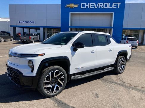 New 2025 Chevrolet Silverado EV RST AWD/4WD image 1