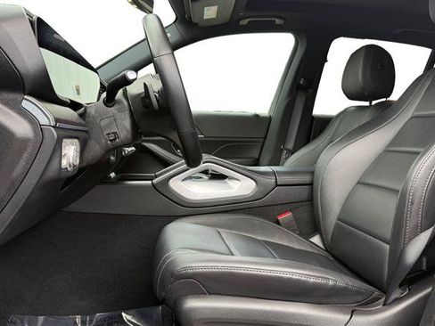 Used 2022 Mercedes-Benz GLE 350 w/ Premium Package image 10
