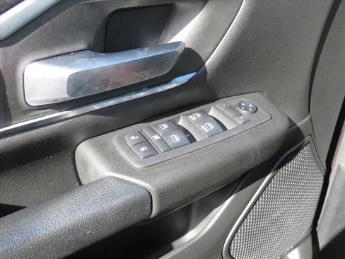 Used 2019 RAM 1500 Big Horn image 35