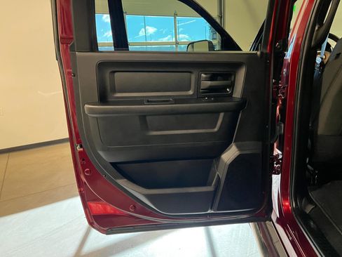 Used 2022 RAM 2500 Tradesman image 28