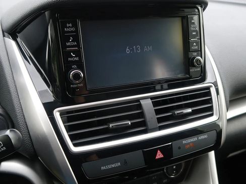 Used 2019 Mitsubishi Eclipse Cross ES image 33