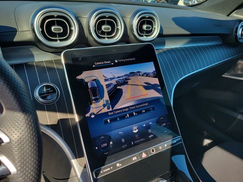 Certified 2025 Mercedes-Benz C 300 Sedan image 32