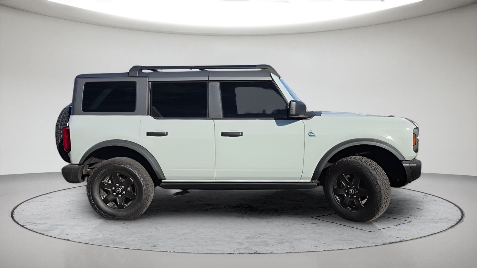 Used 2024 Ford Bronco Black Diamond AWD/4WD image 5