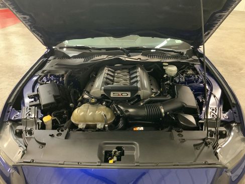 Used 2015 Ford Mustang GT Premium w/ Equipment Group 401A RWD image 33