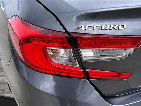 Used 2021 Honda Accord EX image 34