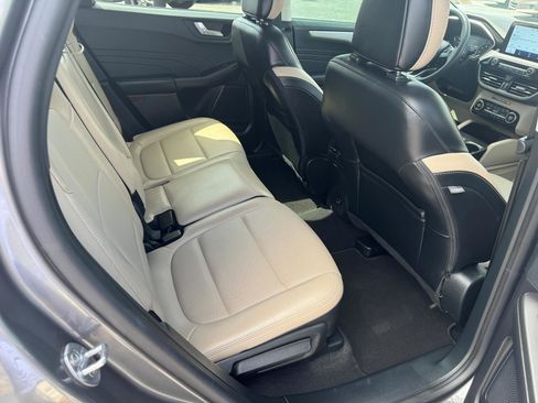 Used 2021 Ford Escape SEL FWD image 11