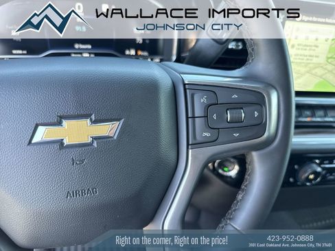 Used 2025 Chevrolet Silverado 2500 LT w/ Safety Package AWD/4WD image 32