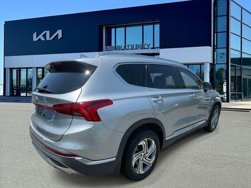 Used 2023 Hyundai Santa Fe SEL w/ Premium Package FWD image 6