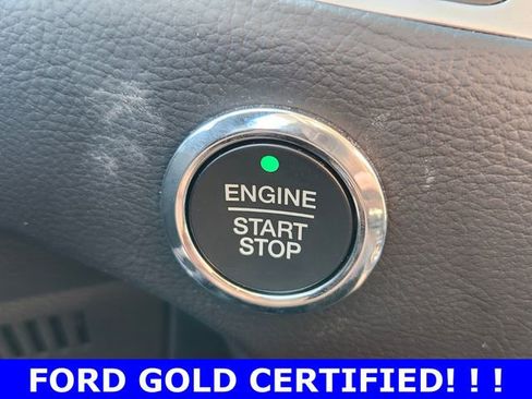 Used 2024 Ford Edge SE w/ Black Appearance Package image 27