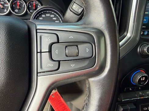 Used 2021 Chevrolet Silverado 1500 LT w/ Fleet Comfort Package AWD/4WD image 8