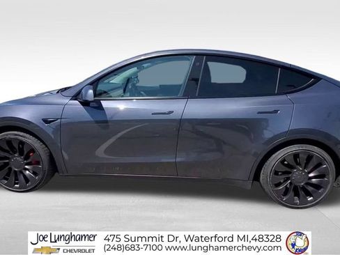 Used 2022 Tesla Model Y Performance AWD/4WD image 5