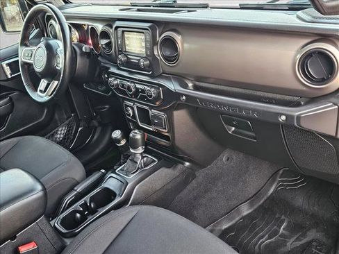 Used 2018 Jeep Wrangler Unlimited Sport image 22