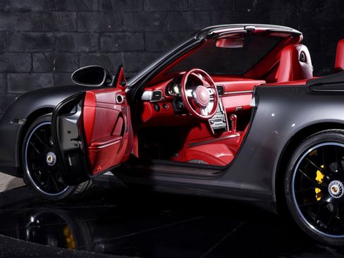 Used 2012 Porsche 911 Carrera GTS image 15