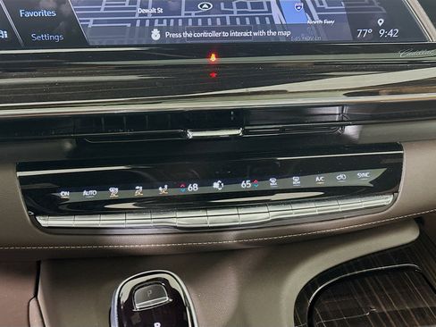 Used 2022 Cadillac Escalade Premium Luxury w/ Performance Package image 24