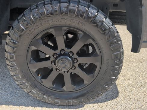 Used 2020 RAM 2500 Big Horn w/ Level 2 Equipment Group image 19