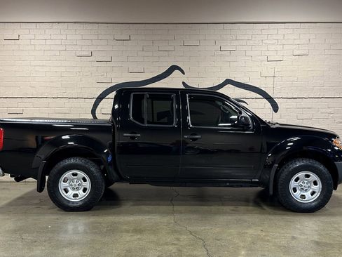 Used 2012 Nissan Frontier S image 3