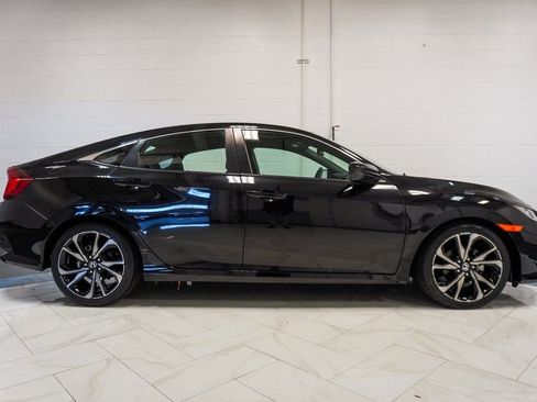 Used 2021 Honda Civic Sport image 32