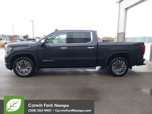 Used 2023 GMC Sierra 1500 Denali Ultimate image 6