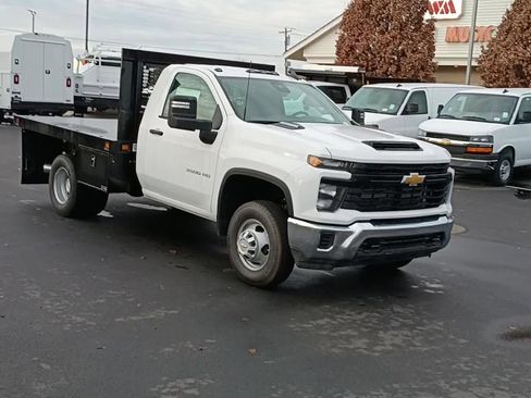 New 2025 Chevrolet Silverado 3500 W/T w/ WT Convenience Package image 3