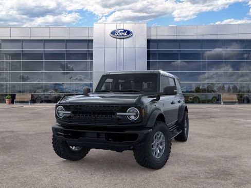 New 2025 Ford Bronco Badlands w/ Black Appearance Package AWD/4WD image 2