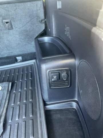 Used 2019 Toyota 4Runner Limited AWD/4WD image 8