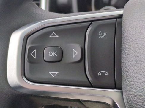 New 2026 RAM 2500 Big Horn AWD/4WD image 25