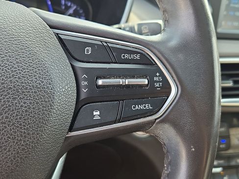 Used 2019 Hyundai Santa Fe Limited image 24