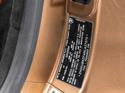 Used 2024 Lamborghini Huracan Tecnica RWD image 11