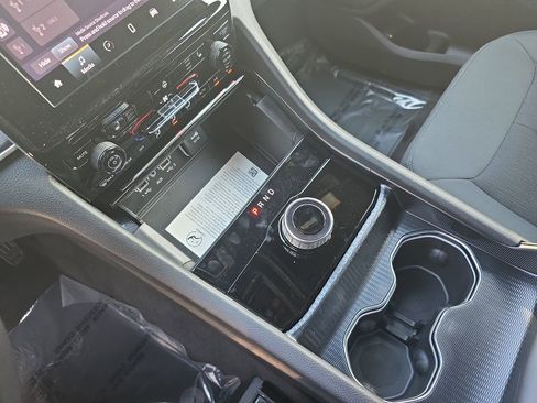 New 2026 Jeep Grand Cherokee L Laredo AWD/4WD image 27