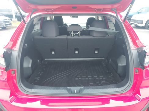 Certified 2025 Subaru Crosstrek 2.5i Premium AWD/4WD image 34