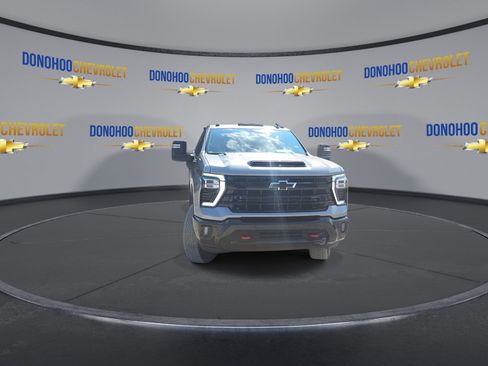 Used 2025 Chevrolet Silverado 2500 LT w/ Trail Boss Package AWD/4WD image 6