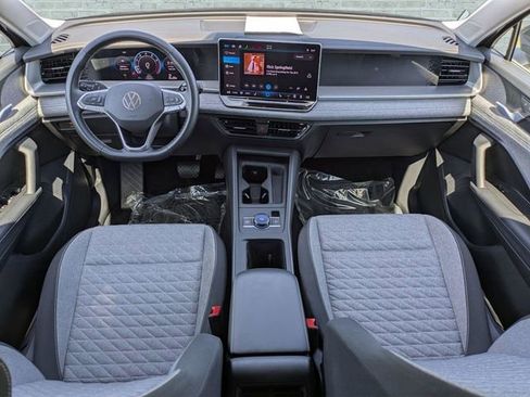 Certified 2026 Volkswagen Tiguan S FWD image 15