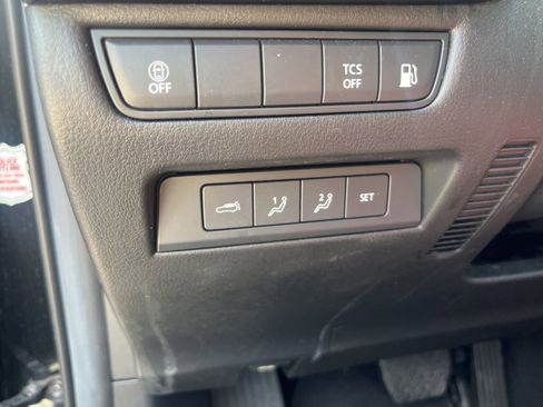 Used 2025 MAZDA CX-50 AWD 2.5 Hybrid w/ Premium Pkg image 19