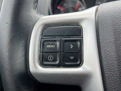 Used 2012 Chrysler 200 Touring image 23