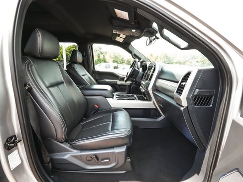 Used 2022 Ford F250 Lariat w/ Lariat Ultimate Package AWD/4WD image 44