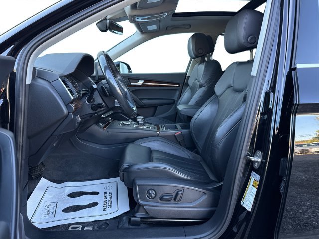 Used 2018 Audi Q5 2.0T Premium Plus w/ Premium Plus Package AWD/4WD image 10