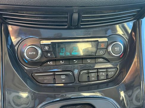 Used 2014 Ford Escape Titanium w/ Equipment Group 401A FWD image 23
