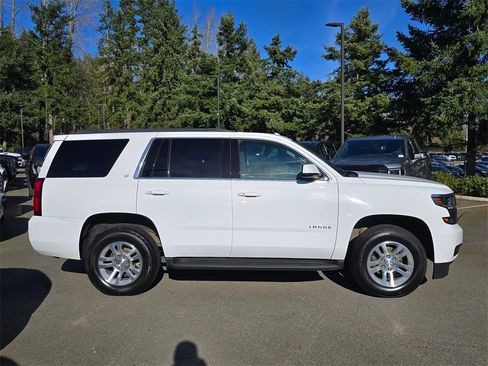 Used 2020 Chevrolet Tahoe LT w/ Luxury Package image 39