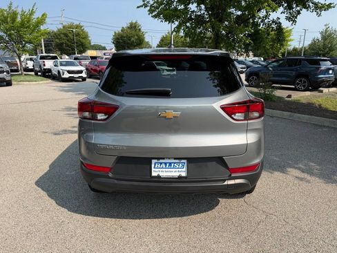 Used 2026 Chevrolet TrailBlazer LS w/ LS Convenience Package FWD image 4