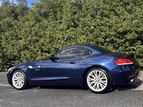 Used 2009 BMW Z4 sDrive35i image 5