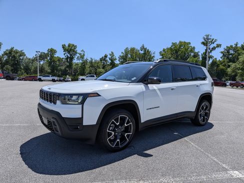 New 2026 Jeep Cherokee Overland AWD/4WD image 7