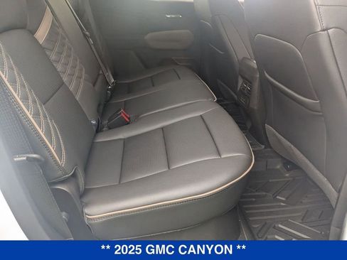 New 2025 GMC Canyon Denali image 37