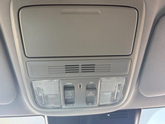 Used 2020 Honda CR-V EX image 13