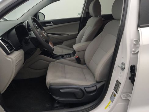 Used 2019 Hyundai Tucson SE image 17